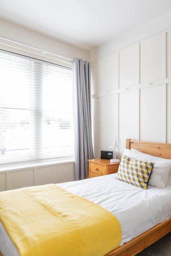 Bed and Breakfast The Kings Head Wye Exteriér fotografie