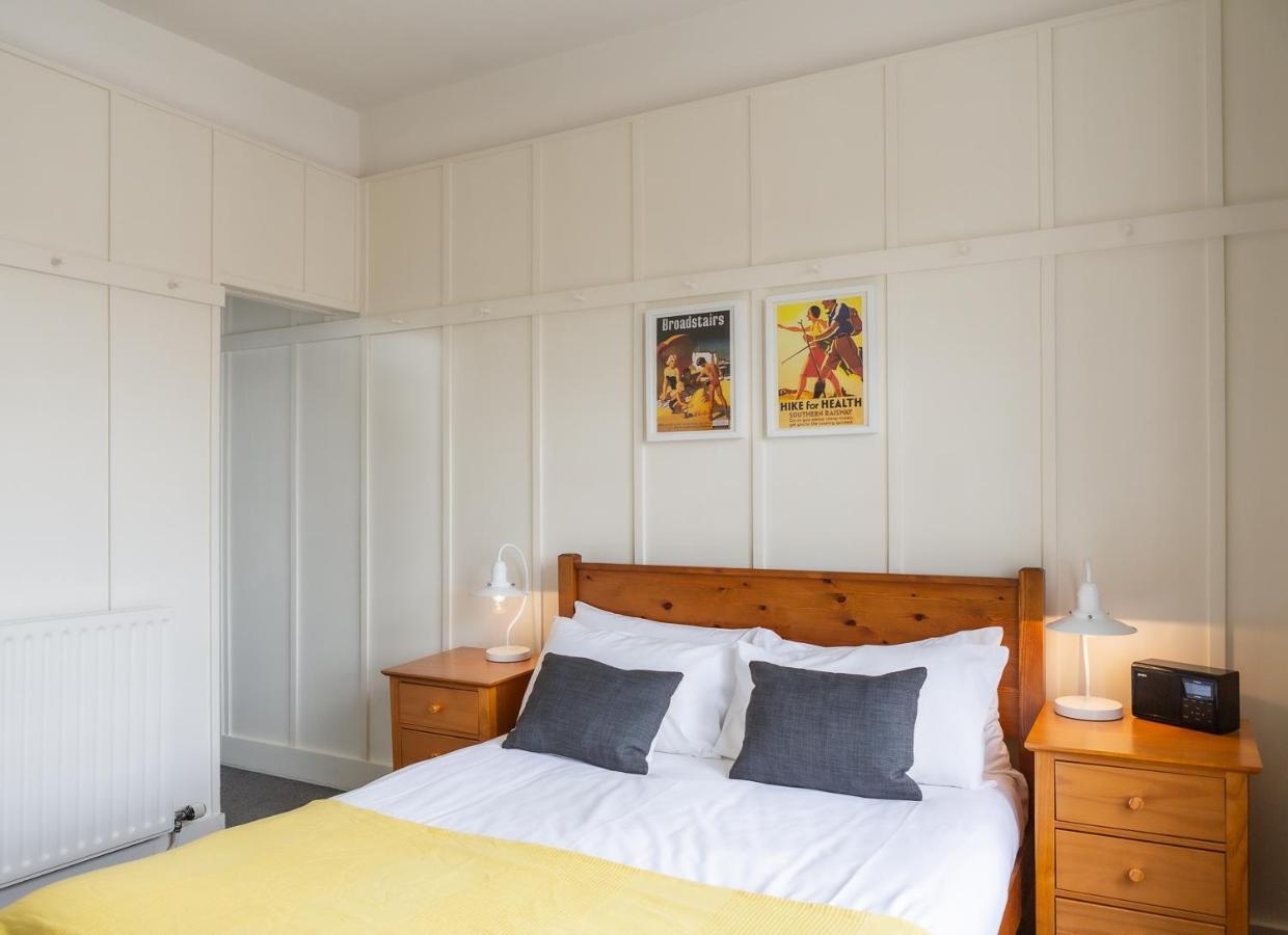 Bed and Breakfast The Kings Head Wye Exteriér fotografie