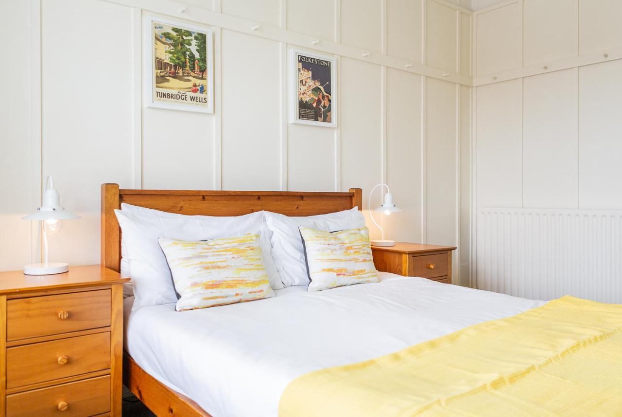 Bed and Breakfast The Kings Head Wye Exteriér fotografie