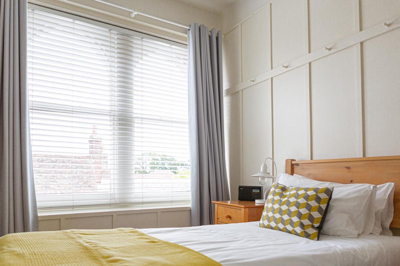 Bed and Breakfast The Kings Head Wye Exteriér fotografie