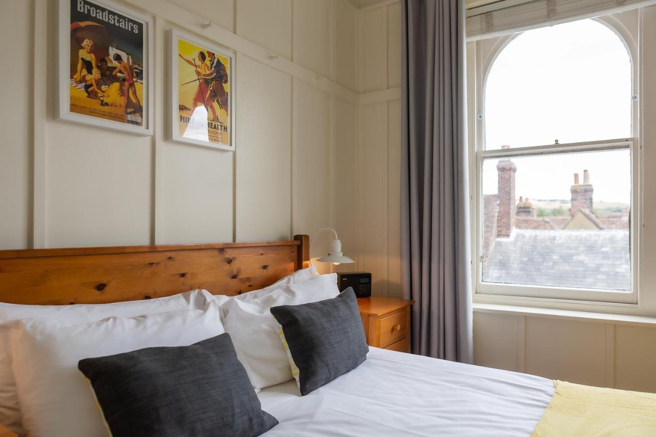 Bed and Breakfast The Kings Head Wye Exteriér fotografie