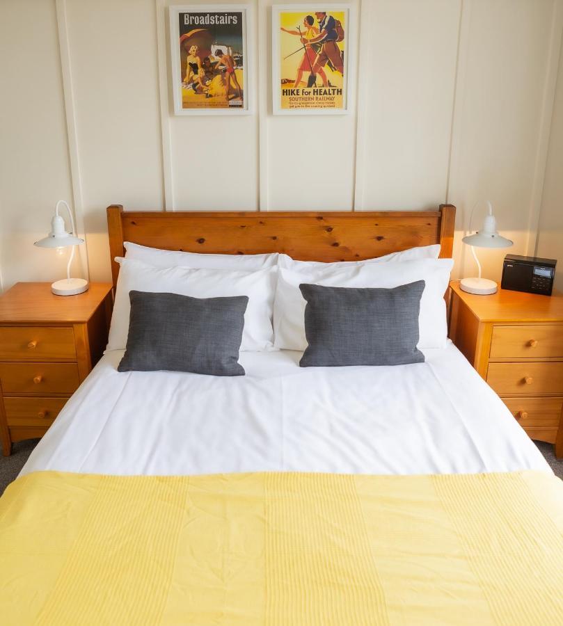 Bed and Breakfast The Kings Head Wye Exteriér fotografie