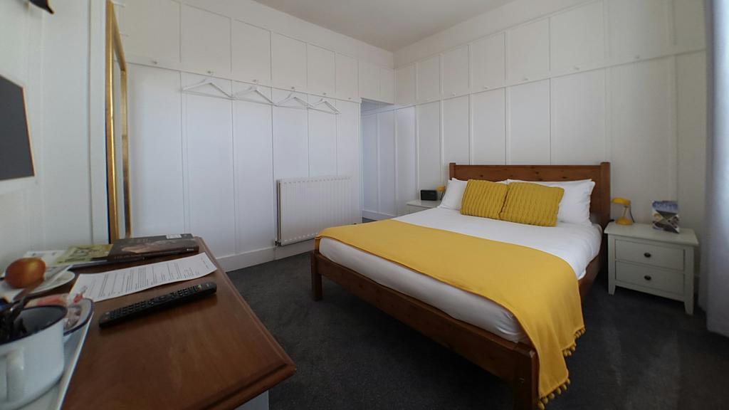 Bed and Breakfast The Kings Head Wye Exteriér fotografie